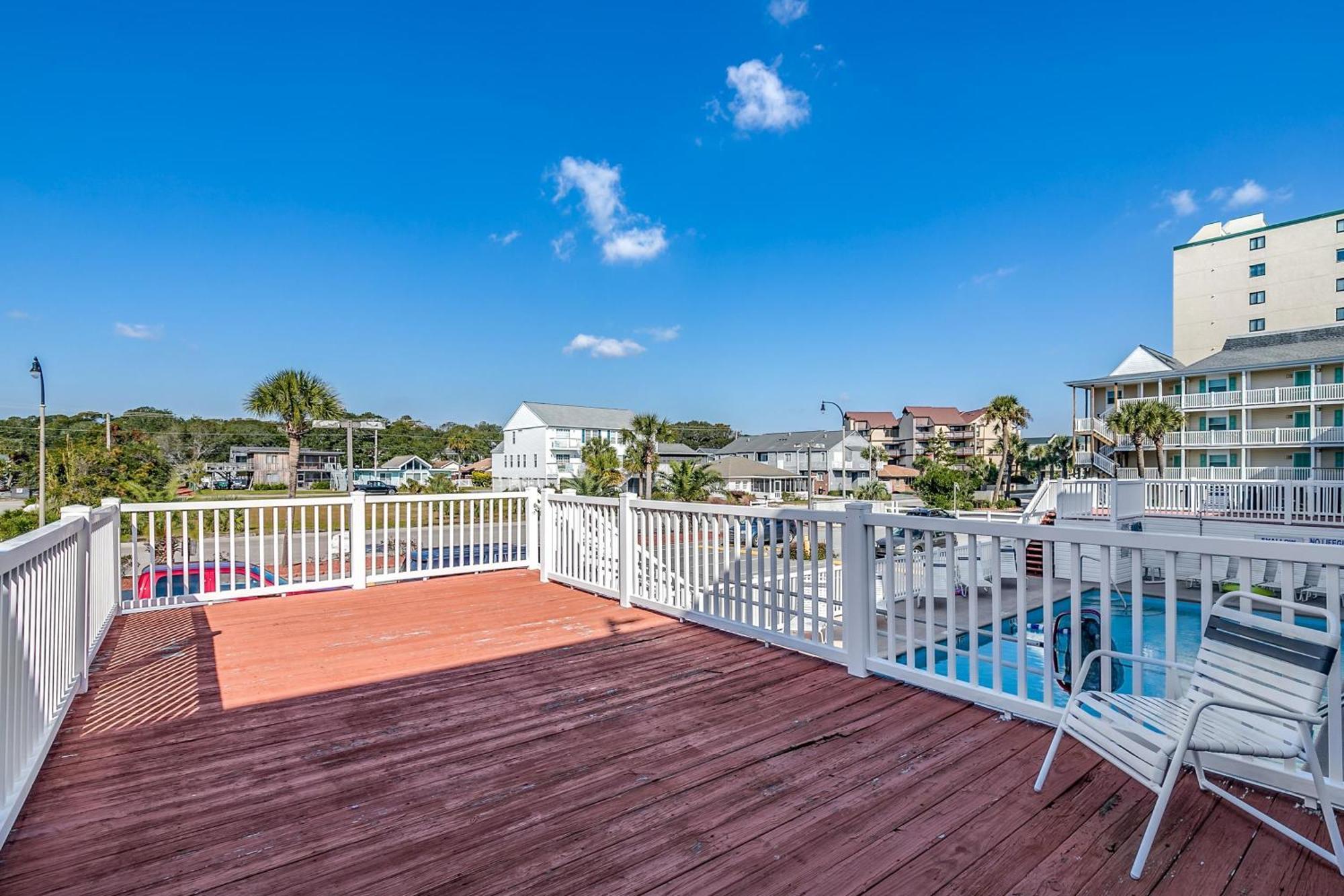 Nautical Watch 107 - Oceanfront - Windy Hill Section Villa Myrtle Beach Exterior photo